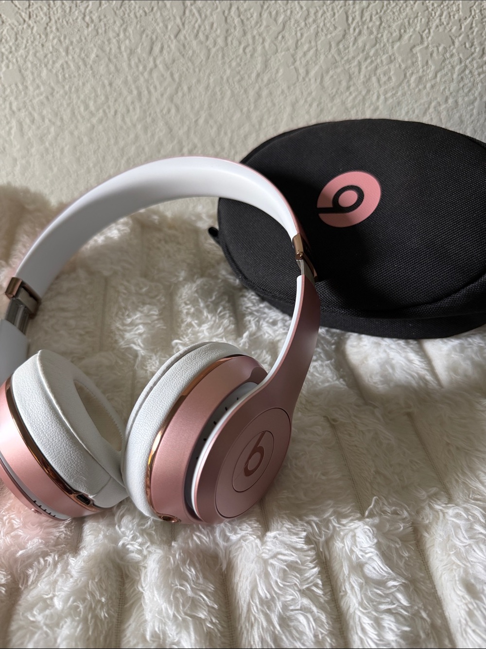 Solo3 Wireless On-Ear Headphones - Rose Gold